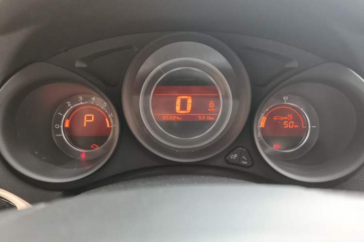 Used Citroen C4L 2013 1.8L Automatic Enjoyment Edition Instrument Cluster