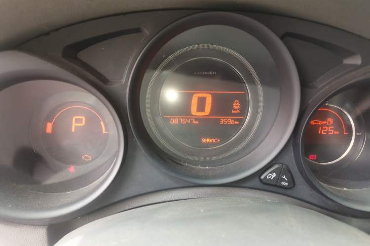 Used Citroen C4L 2013 1.8L Automatic Enjoyment Edition Instrument Cluster