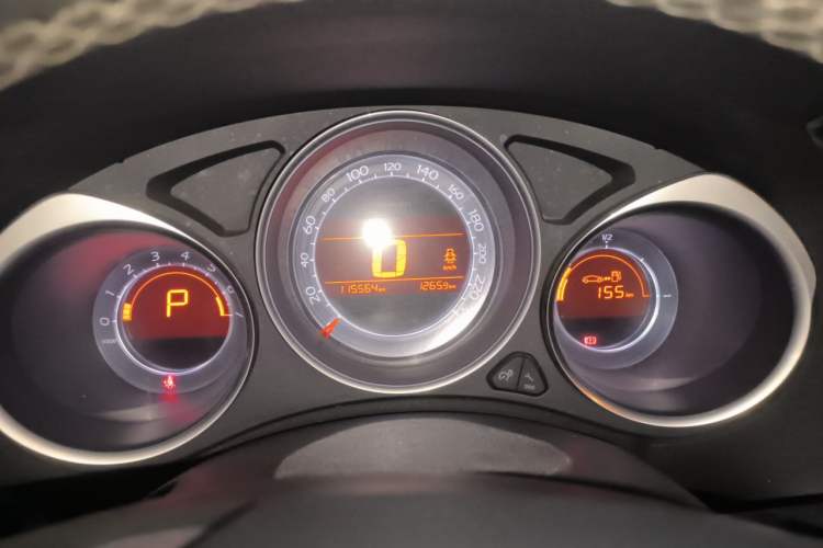 Used Citroen C4L 2013 1.8L Automatic Jingzhi Edition Instrument Cluster