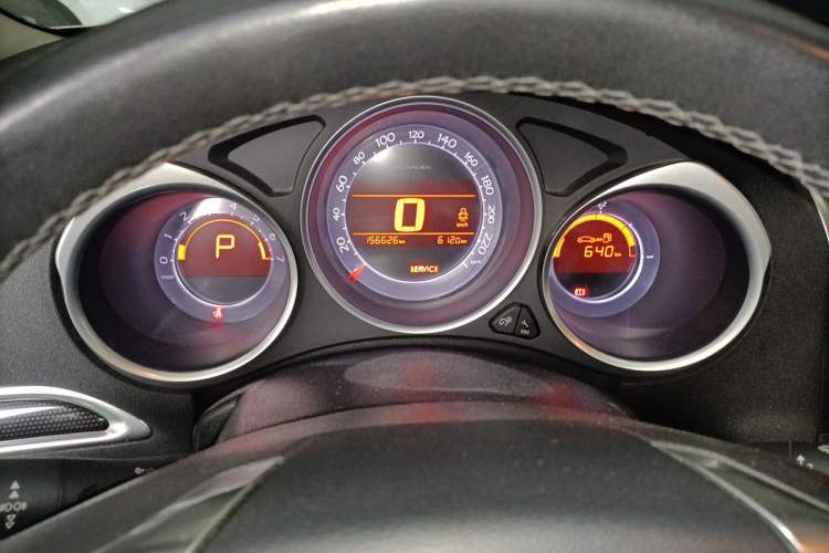 Used Citroen C4L 2013 1.8L Automatic Jingzhi Edition Instrument Cluster