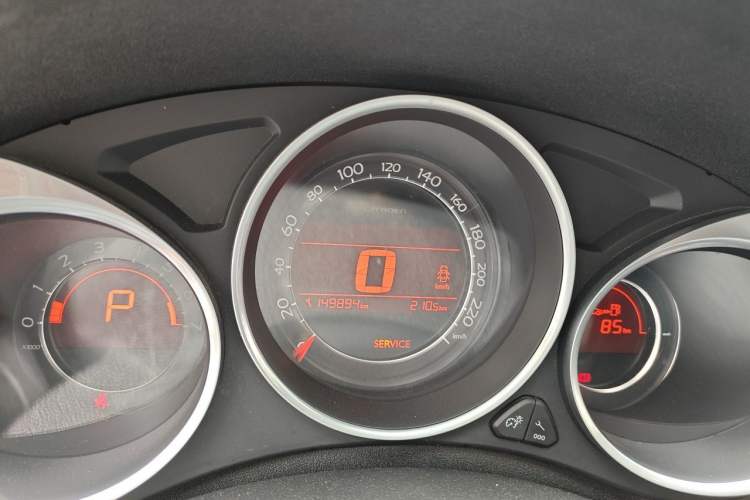 Used Citroen C4L 2013 1.8L Automatic Jingzhi Edition Instrument Cluster