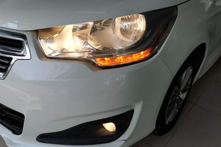 Used Citroen C4L 2013 1.6L Manual Jingxiang Edition Left Front Headlight