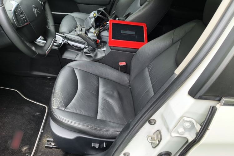 Used Citroen C4L 2013 1.6 THP Automatic Impression Edition Left Front Seat