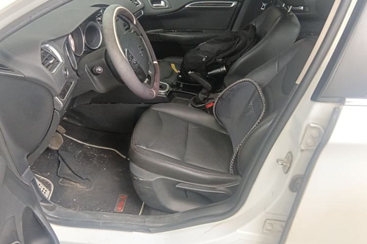 Used Citroen C4L 2013 1.8L Automatic Jingzhi Edition Left Front Seat