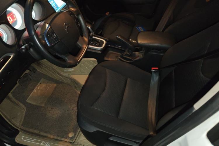 Used Citroen C4L 2013 1.6THP Automatic Enjoyment Edition Left Front Seat