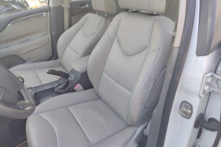 Used Citroen C4L 2013 1.6L Manual Jingzhi Edition Left Front Seat