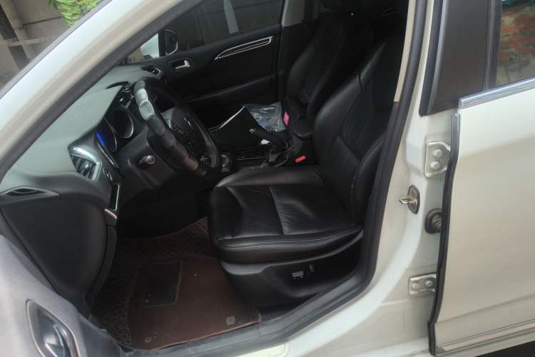 Used Citroen C4L 2013 1.8L Automatic Jingchi Edition Left Front Seat