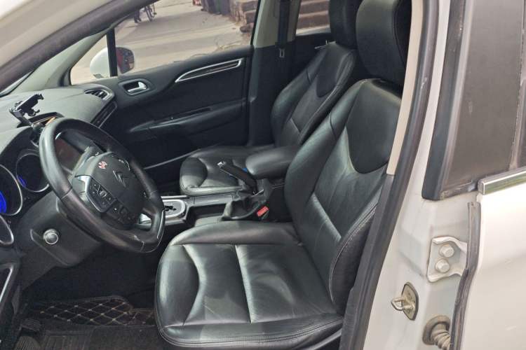 Used Citroen C4L 2013 1.8L Automatic Jingchi Edition Left Front Seat