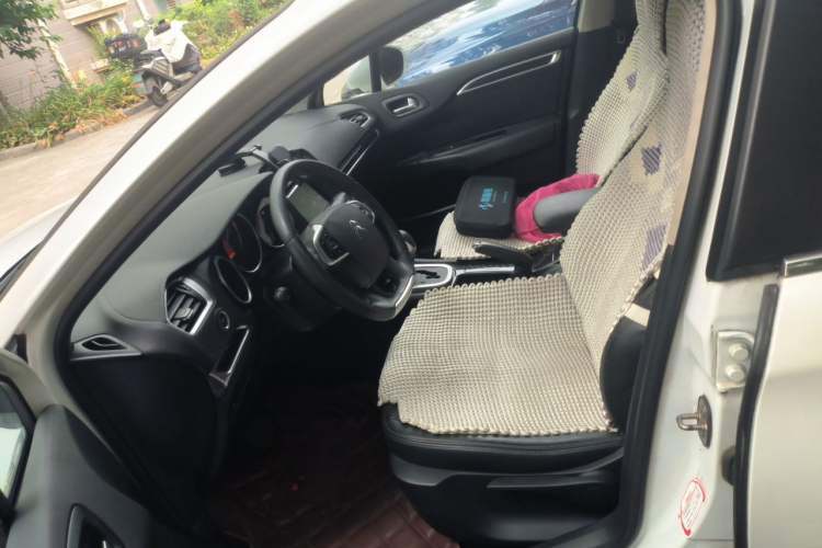 Used Citroen C4L 2013 1.8L Automatic Jingzhi Edition Left Front Seat