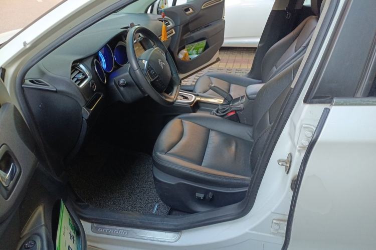 Used Citroen C4L 2013 1.6THP Automatic Dynamic Edition Left Front Seat