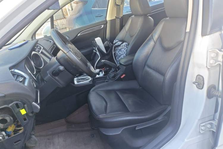 Used Citroen C4L 2013 1.8L Automatic Jingzhi Edition Left Front Seat