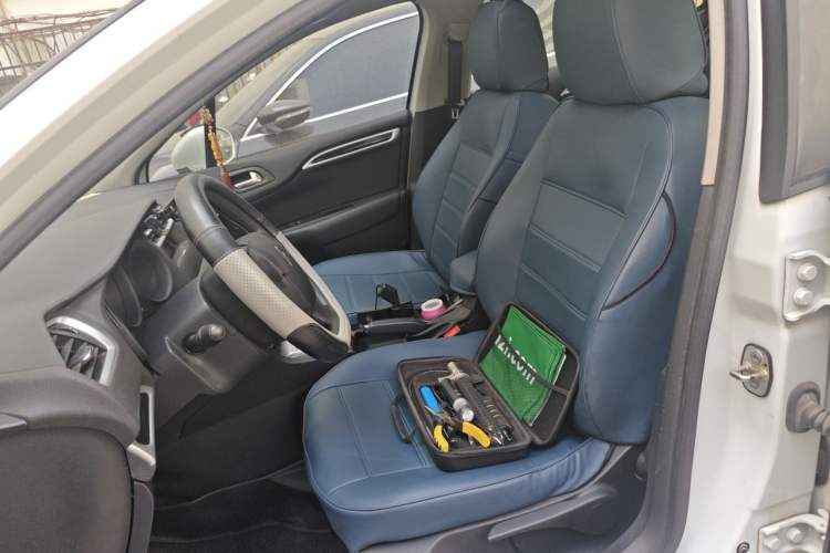 Used Citroen C4L 2013 1.8L Automatic Enjoyment Edition Left Front Seat