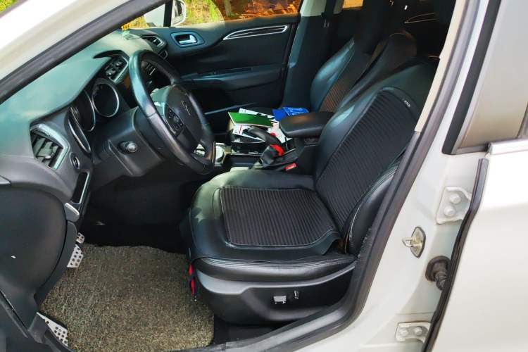 Used Citroen C4L 2013 1.6 THP Automatic Impression Edition Left Front Seat