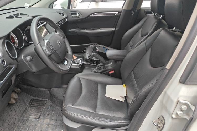 Used Citroen C4L 2013 1.8L Automatic Jingzhi Edition Left Front Seat