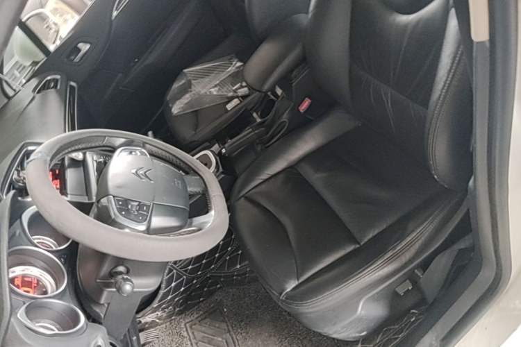 Used Citroen C4L 2013 1.6 THP Automatic Impression Edition Left Front Seat