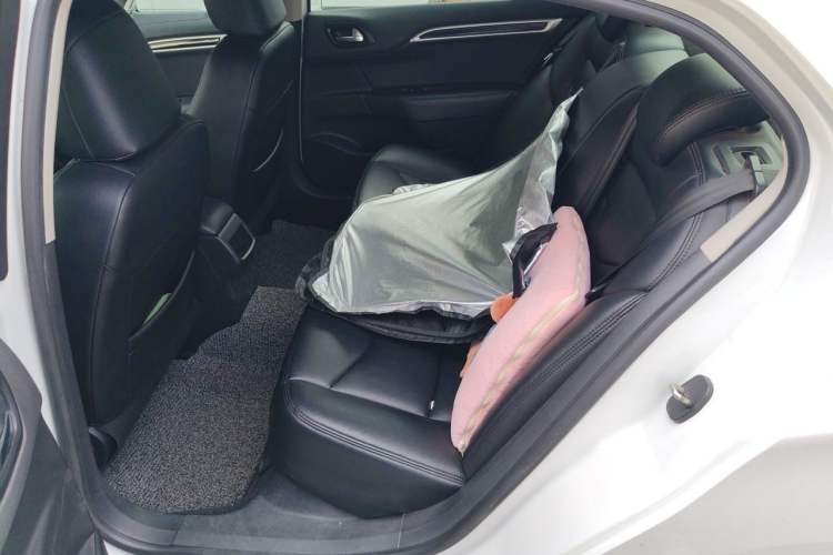 Used Citroen C4L 2013 1.8L Automatic Enjoyment Edition Left Rear Seat