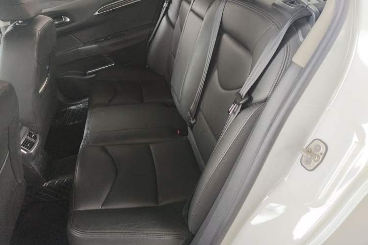 Used Citroen C4L 2013 1.8L Automatic Jingzhi Edition Left Rear Seat
