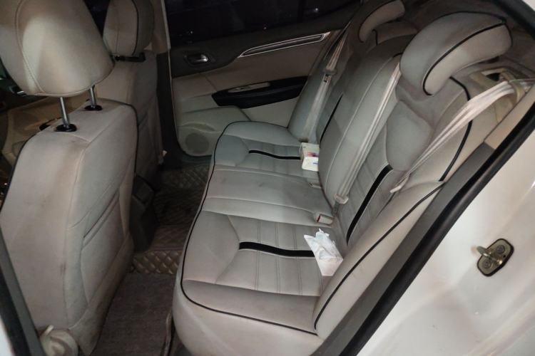 Used Citroen C4L 2013 1.6L Automatic Jingxiang Edition Left Rear Seat