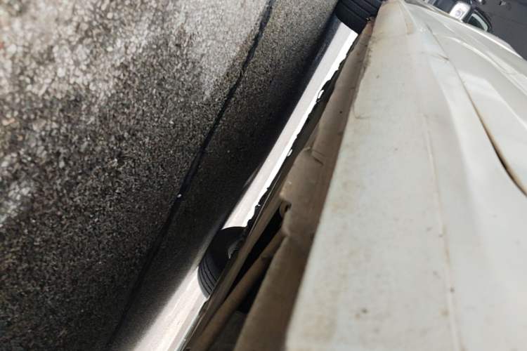 Used Citroen C4L 2013 1.8L Automatic Enjoyment Edition Left Side Sill