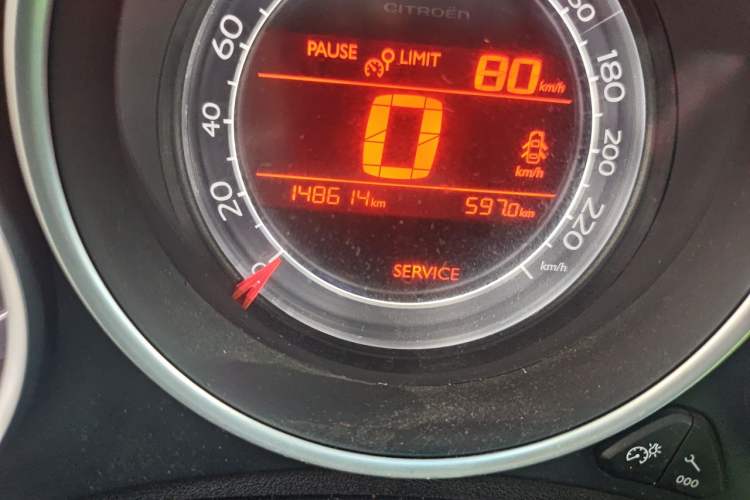 Used Citroen C4L 2013 1.6 THP Automatic Impression Edition Odometer Close Up