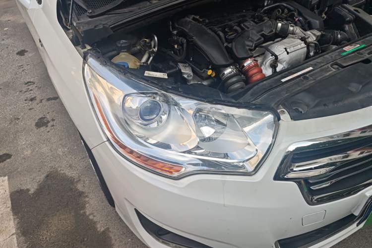 Used Citroen C4L 2013 1.6 THP Automatic Impression Edition Right Front Headlight