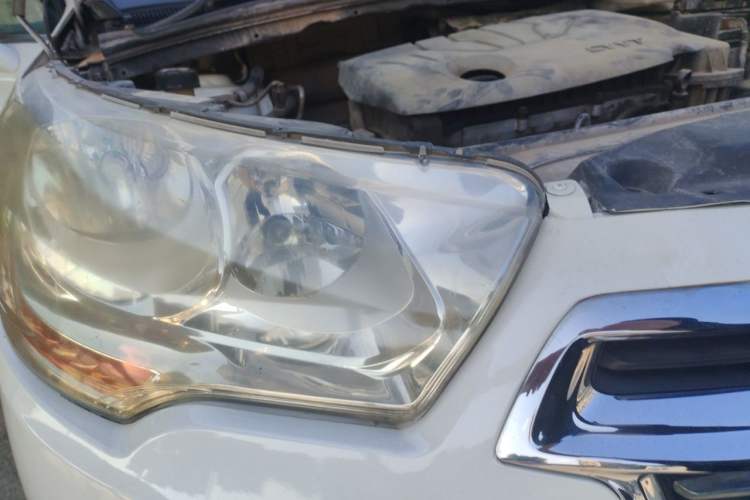 Used Citroen C4L 2013 1.6L Manual Jingzhi Edition Right Front Headlight