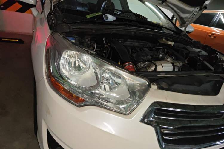 Used Citroen C4L 2013 1.6 THP Automatic Impression Edition Right Front Headlight
