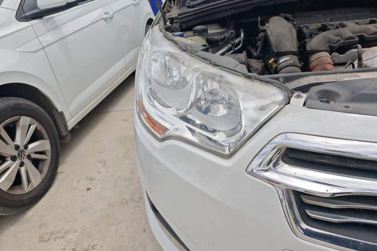 Used Citroen C4L 2013 1.6 THP Automatic Impression Edition Right Front Headlight