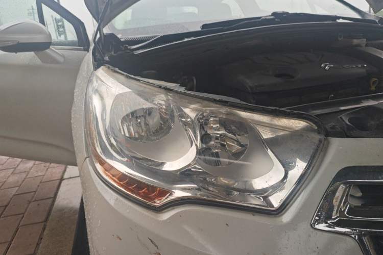 Used Citroen C4L 2013 1.8L Manual Jingxiang Edition Right Front Headlight