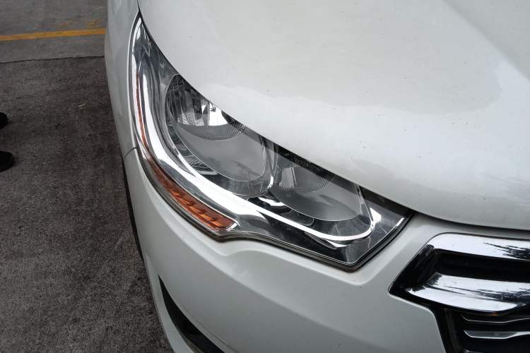 Used Citroen C4L 2013 1.8L Automatic Enjoyment Edition Right Front Headlight