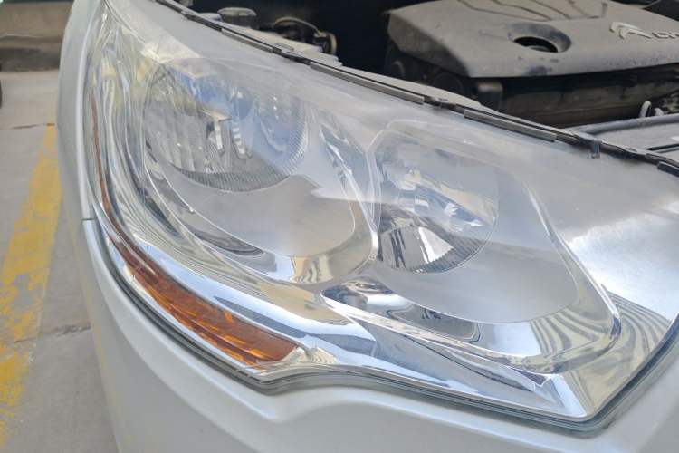 Used Citroen C4L 2013 1.8L Automatic Enjoyment Edition Right Front Headlight