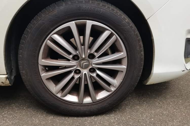 Used Citroen C4L 2013 1.8L Manual Jingxiang Edition Right Front Wheel Hub