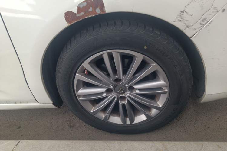 Used Citroen C4L 2013 1.8L Manual Jingxiang Edition Right Front Wheel Hub