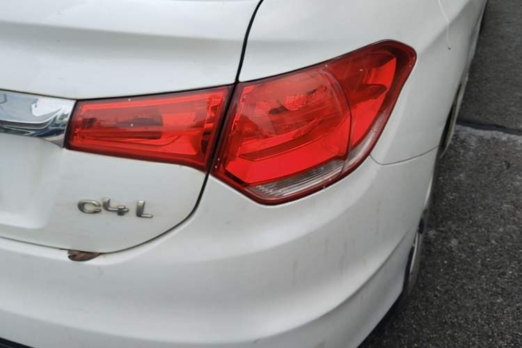 Used Citroen C4L 2013 1.8L Automatic Enjoyment Edition Right Rear Taillight