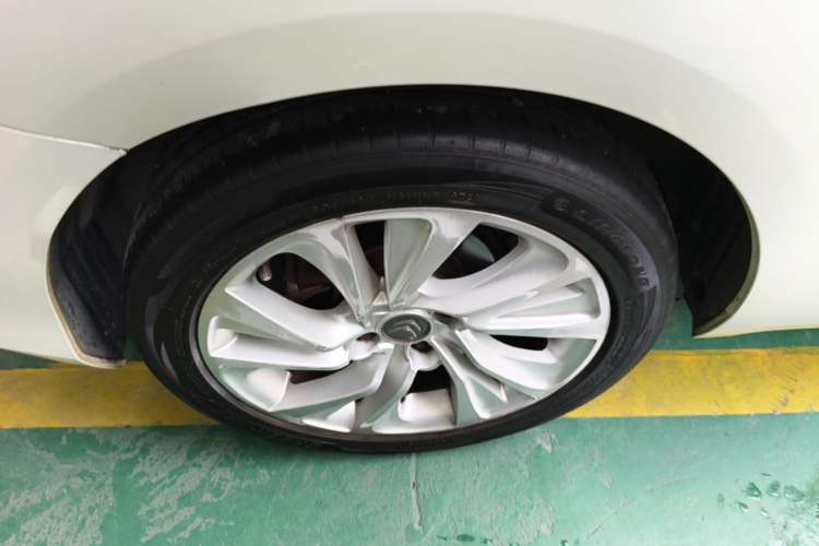 Used Citroen C4L 2013 1.6 THP Automatic Impression Edition Right Rear Wheel Hub