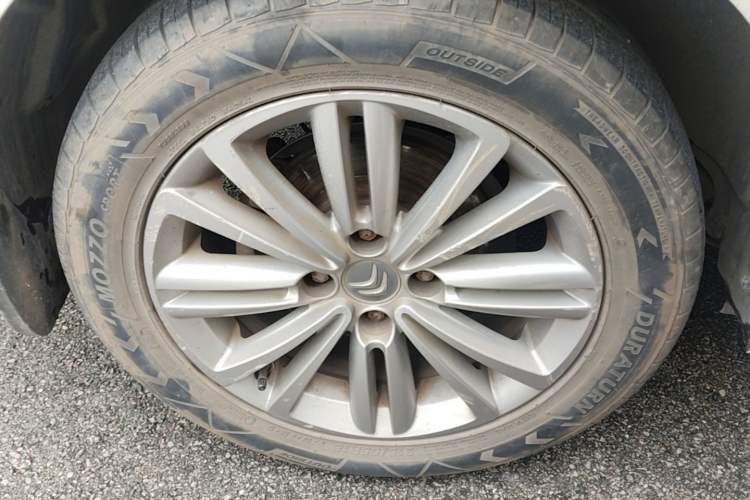 Used Citroen C4L 2013 1.8L Automatic Enjoyment Edition Right Rear Wheel Hub