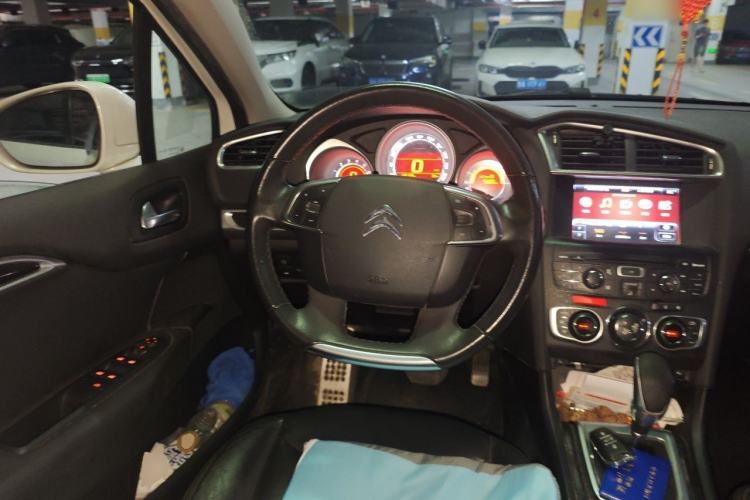 Used Citroen C4L 2013 1.6THP Automatic Dynamic Edition Steering Wheel