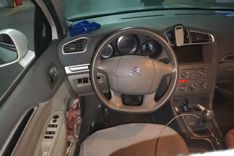 Used Citroen C4L 2013 1.6L Manual Jingxiang Edition Steering Wheel