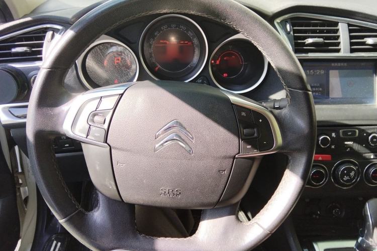 Used Citroen C4L 2013 1.8L Automatic Jingzhi Edition Steering Wheel