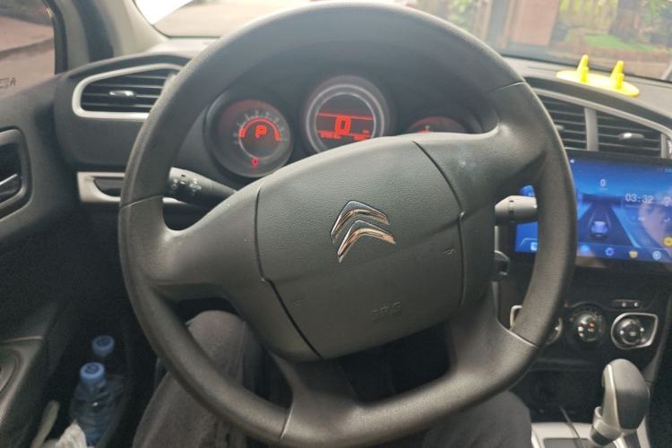 Used Citroen C4L 2013 1.8L Automatic Enjoyment Edition Steering Wheel