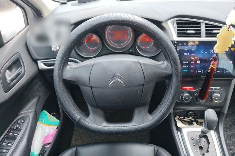 Used Citroen C4L 2013 1.8L Automatic Enjoyment Edition Steering Wheel