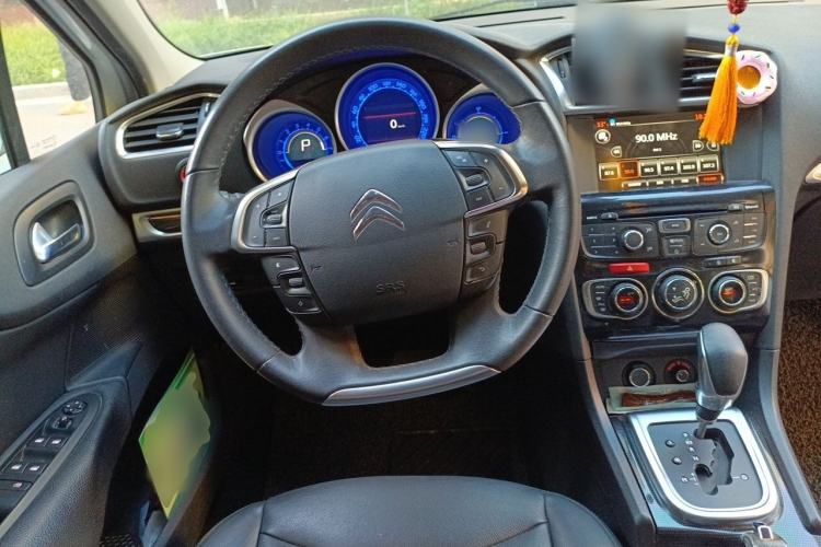 Used Citroen C4L 2013 1.6THP Automatic Dynamic Edition Steering Wheel