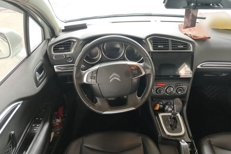 Used Citroen C4L 2013 1.8L Automatic Jingzhi Edition Steering Wheel