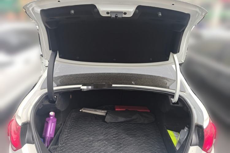 Used Citroen C4L 2013 1.6 THP Automatic Impression Edition Trunk