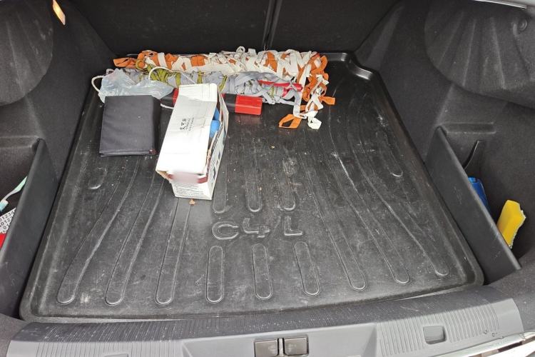 Used Citroen C4L 2013 1.6THP Automatic Dynamic Edition Trunk