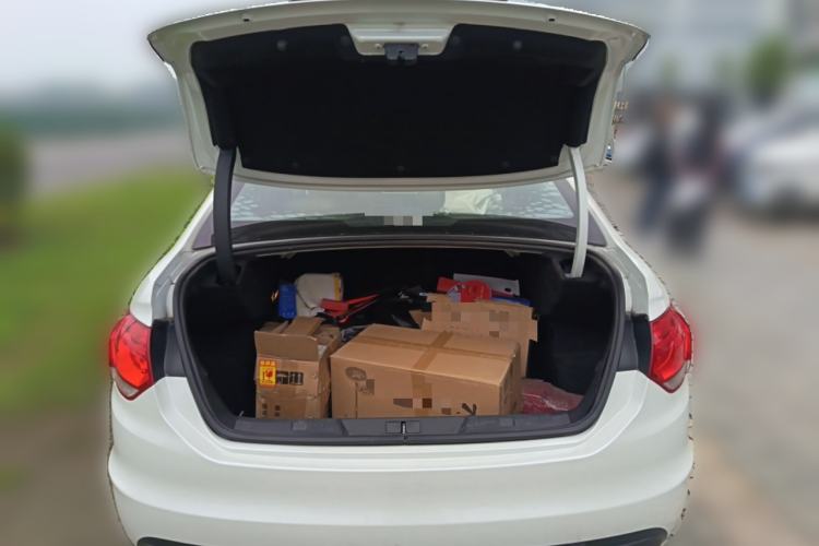 Used Citroen C4L 2013 1.8L Automatic Enjoyment Edition Trunk