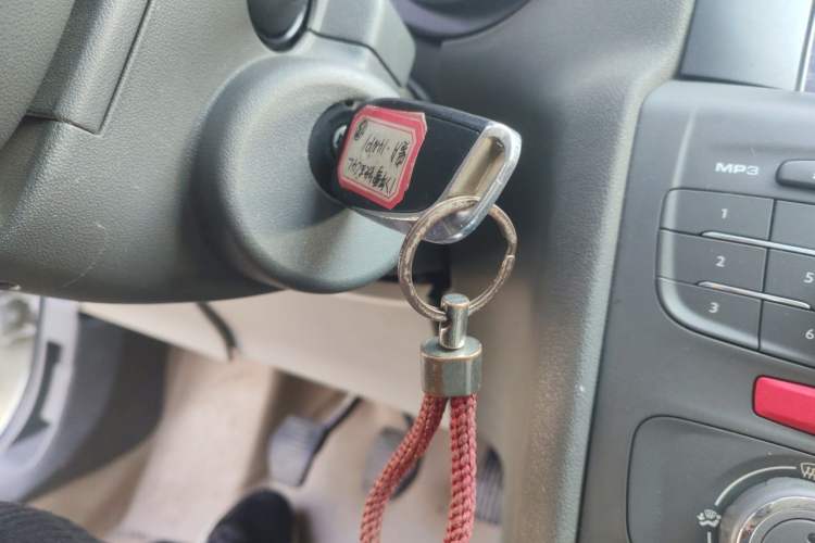 Used Citroen C4L 2013 1.6L Manual Jingzhi Edition Vehicle Key
