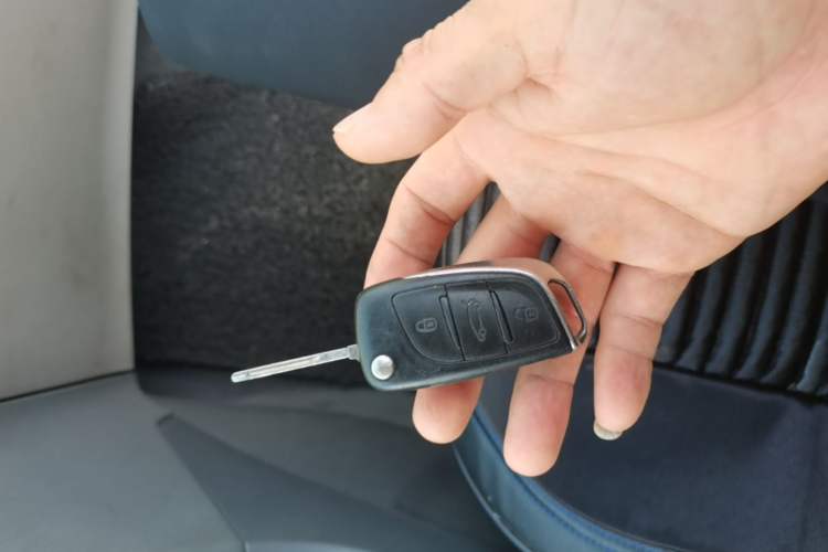 Used Citroen C4L 2013 1.6L Manual Jingxiang Edition Vehicle Key