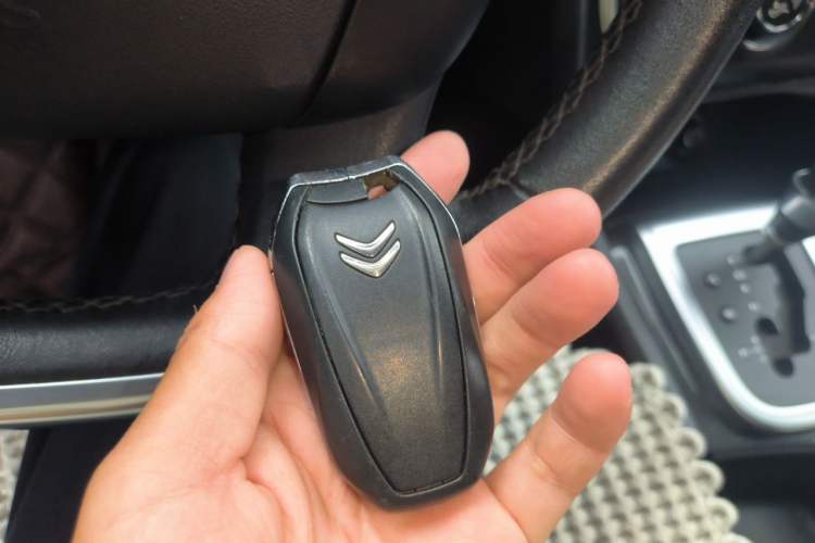 Used Citroen C4L 2013 1.8L Automatic Jingzhi Edition Vehicle Key
