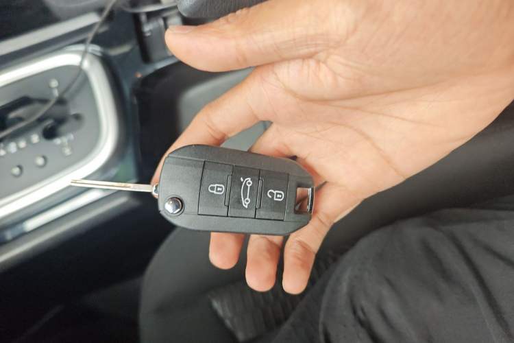 Used Citroen C4L 2013 1.8L Automatic Enjoyment Edition Vehicle Key